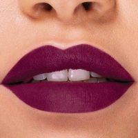Vampy lips